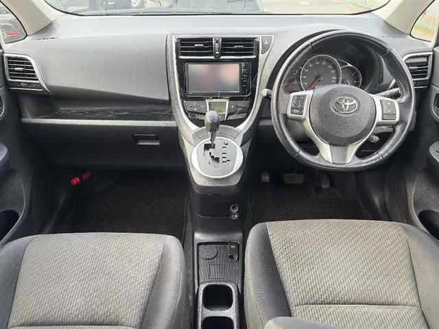 Toyota Ractis G, миниатюра 3