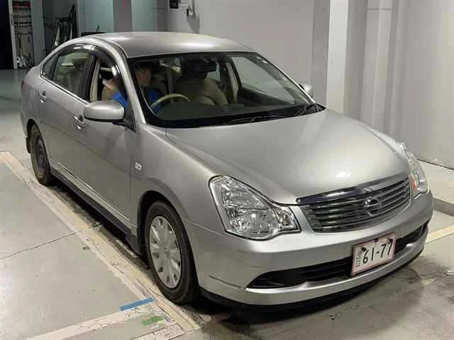 Nissan BLUEBIRD SYLPHY 2009