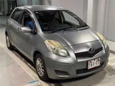 TOYOTA VITZ