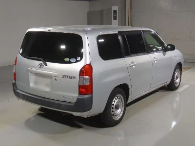 TOYOTA SUCCEED