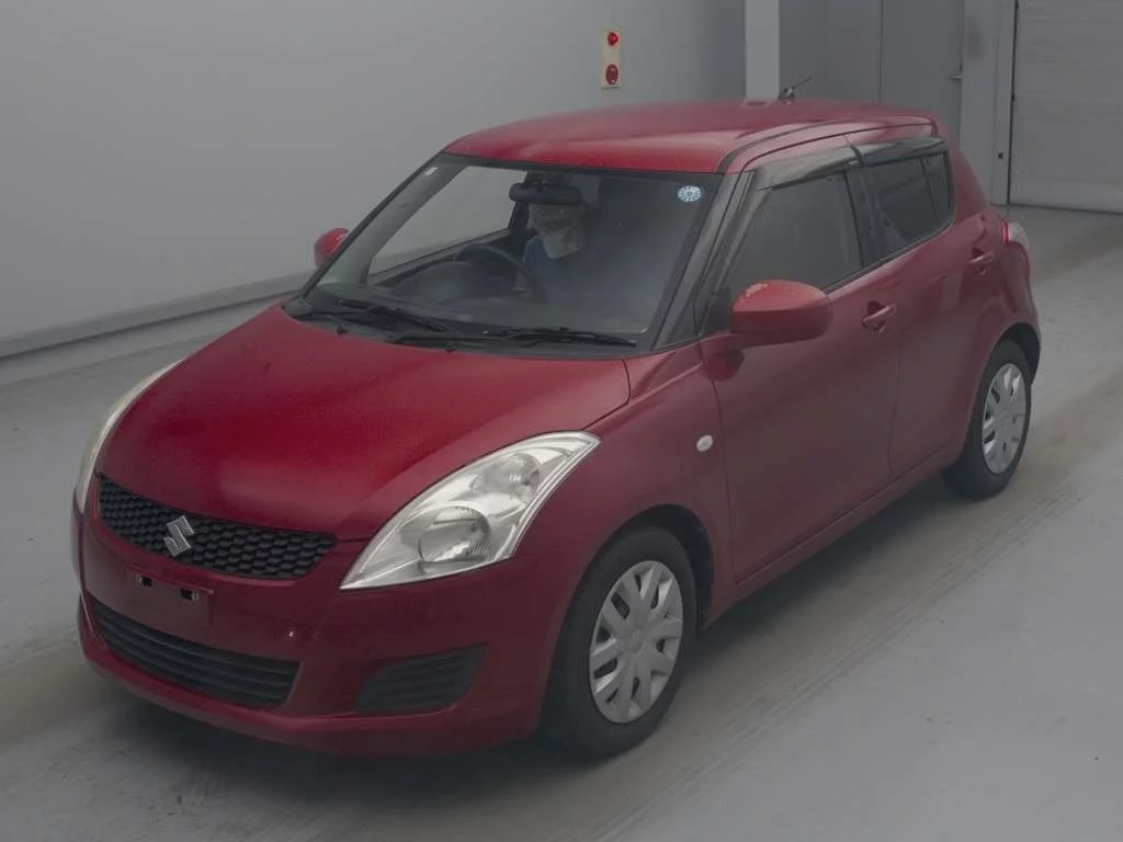 Suzuki Swift  с аукциона в Японии