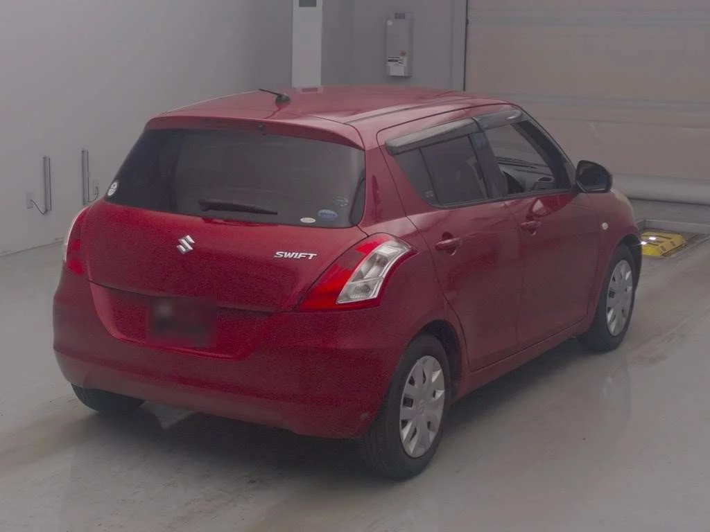 Suzuki Swift  с аукциона в Японии