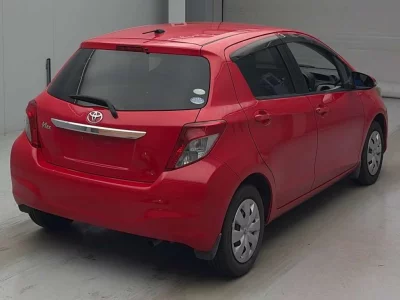 TOYOTA VITZ