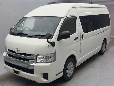 TOYOTA REGIUS VAN