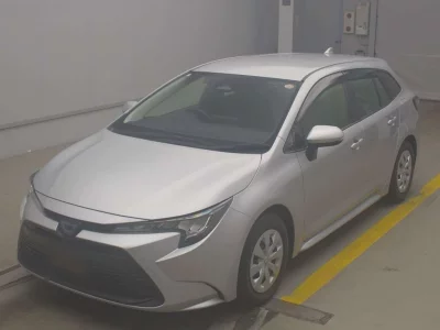 TOYOTA COROLLA TOURING, 2023 — лот японского аукциона