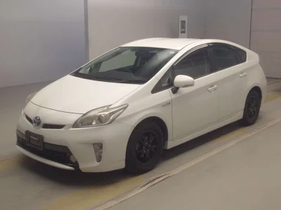 TOYOTA PRIUS, 2014 — лот японского аукциона