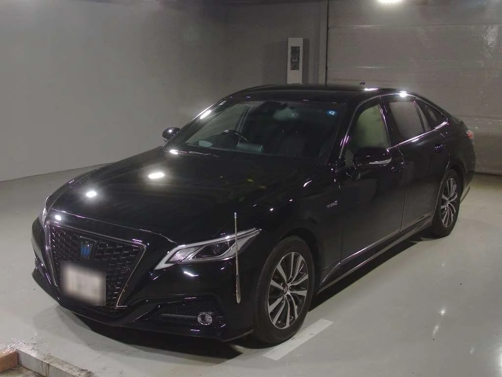 Toyota Crown 2019