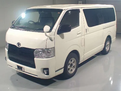 TOYOTA REGIUS VAN, 2018 — лот японского аукциона