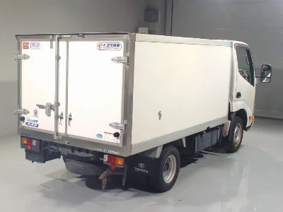 TOYOTA DYNA
