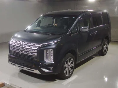 MITSUBISHI DELICA D5