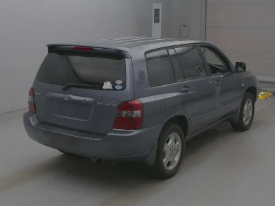 TOYOTA KLUGER