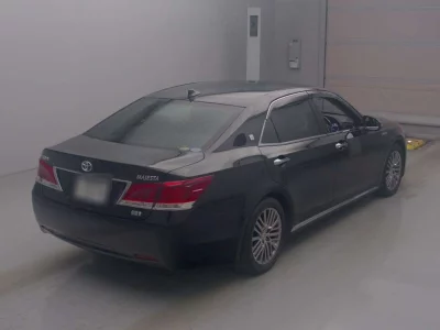 TOYOTA CROWN MAJESTA
