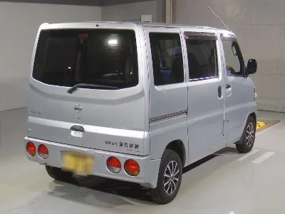 NISSAN CLIPPER VAN