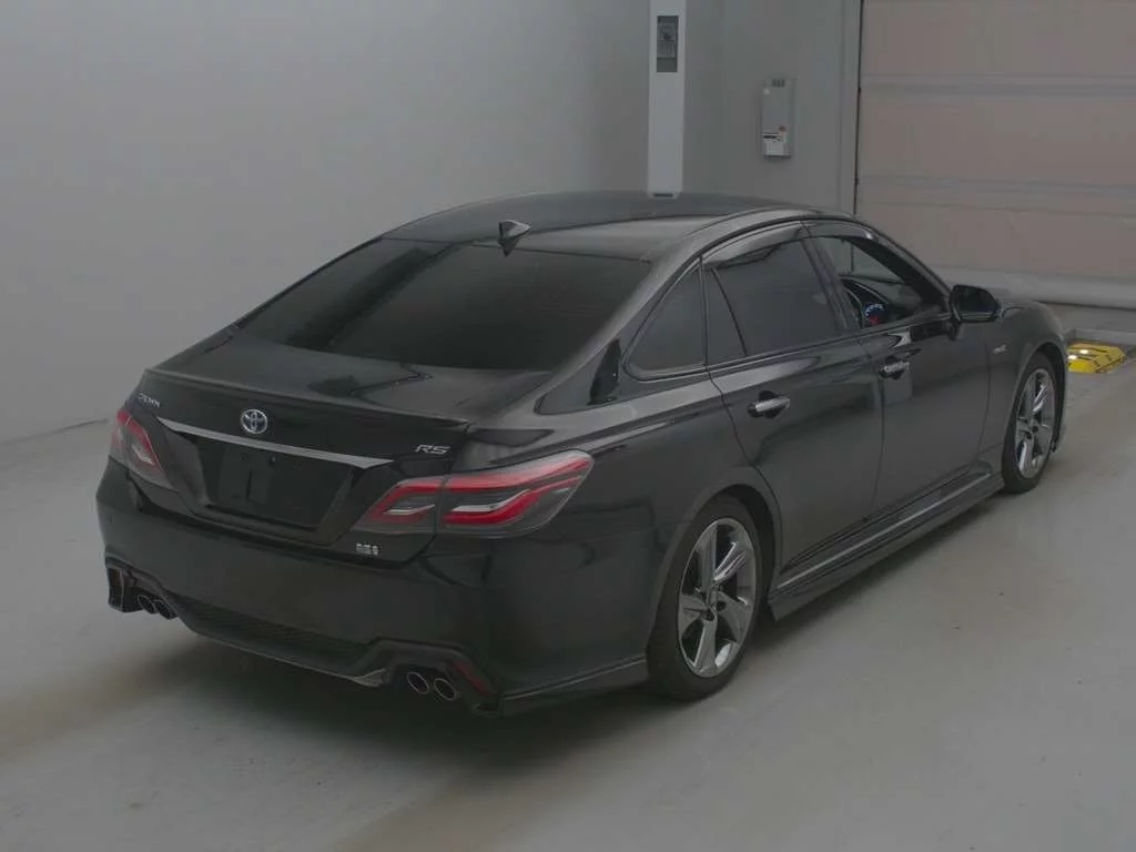 Toyota Crown 2019