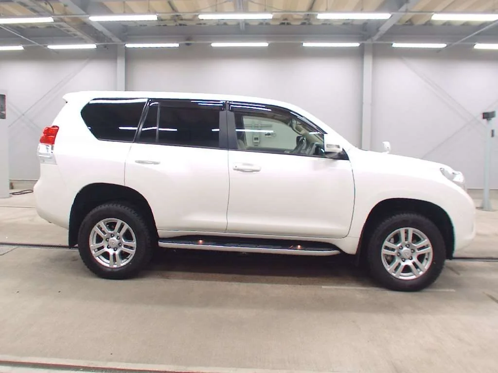 Toyota Land Cruiser Prado  с аукциона в Японии
