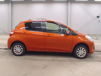 TOYOTA VITZ