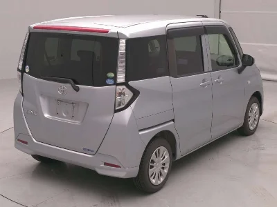 TOYOTA TANK