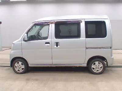 DAIHATSU HIJET VAN