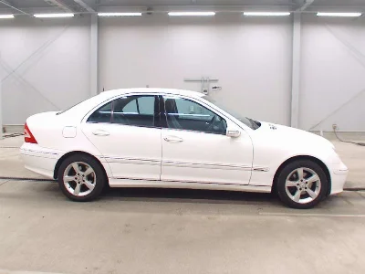 MERCEDES BENZ C CLASS