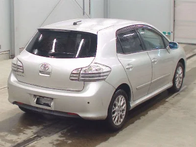 TOYOTA BLADE