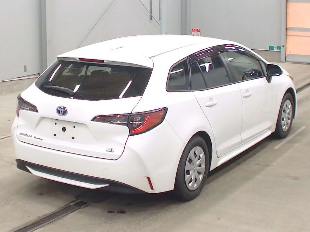 Toyota Corolla Touring  с аукциона в Японии