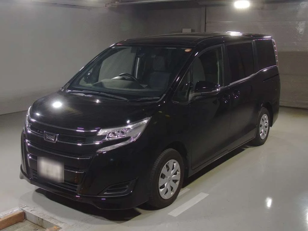 Toyota Noah 2020
