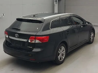 TOYOTA AVENSIS WAGON