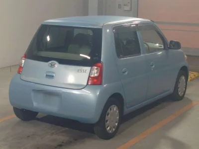 DAIHATSU ESSE
