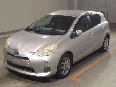TOYOTA AQUA, 2013 — лот японского аукциона
