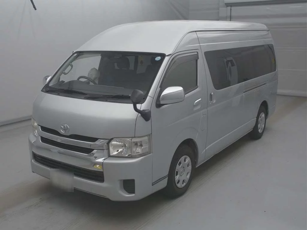 Toyota HiAce 2014