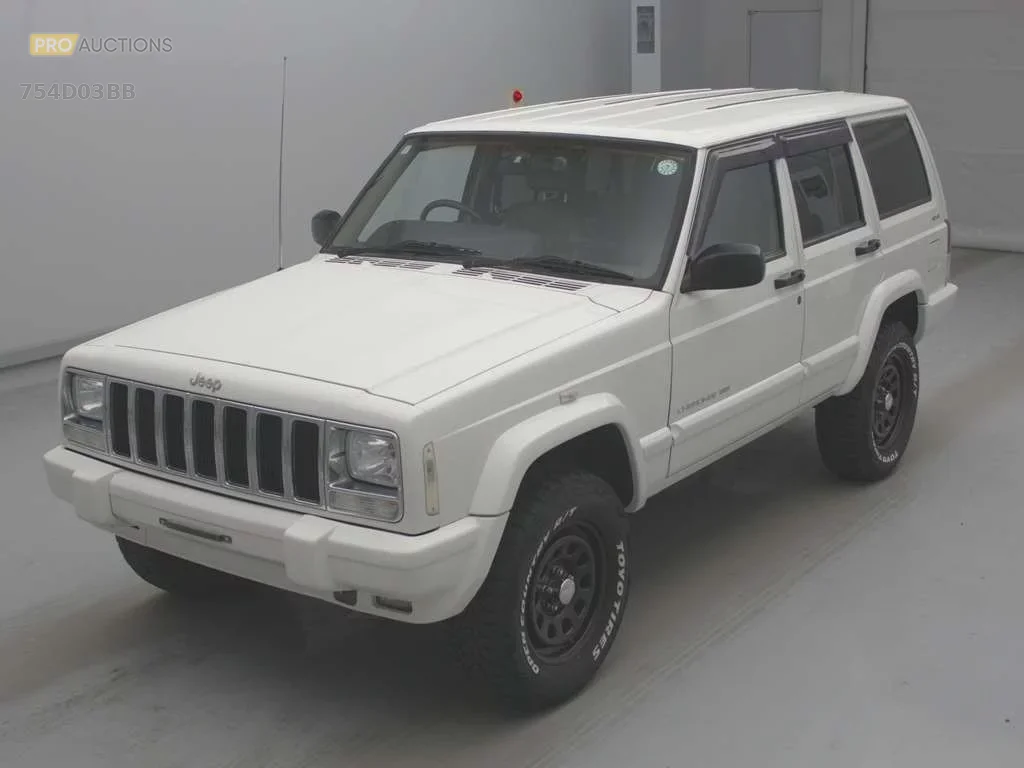 Jeep Cherokee  с аукциона в Японии
