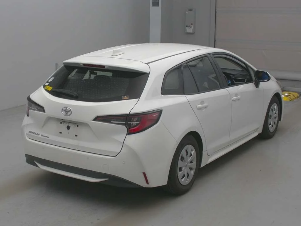 Toyota Corolla Touring  с аукциона в Японии
