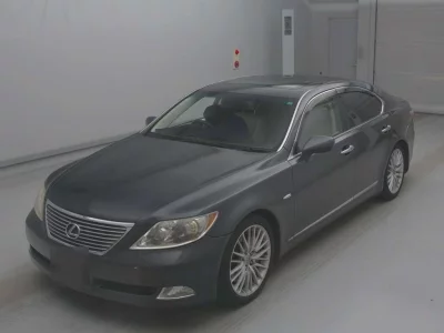 LEXUS LS