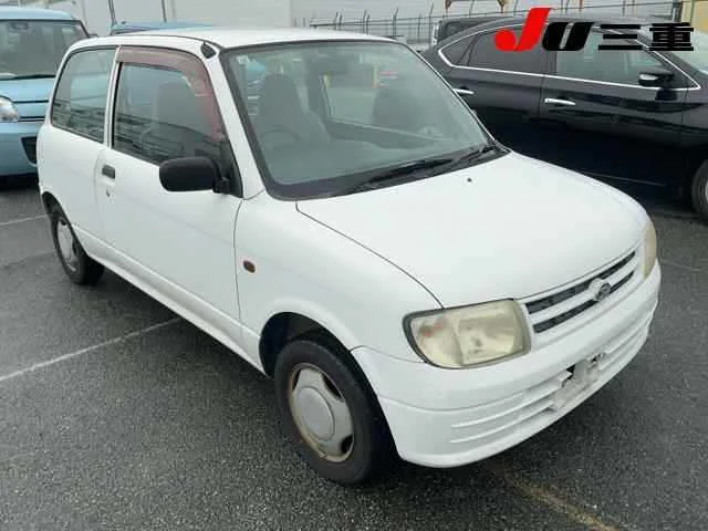 Daihatsu Mira 2000
