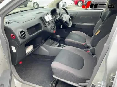 NISSAN AD