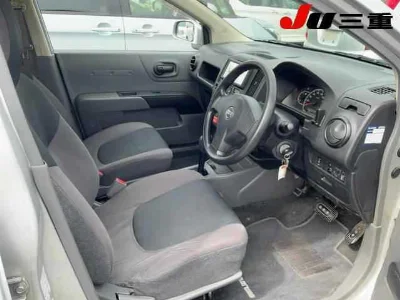 NISSAN AD