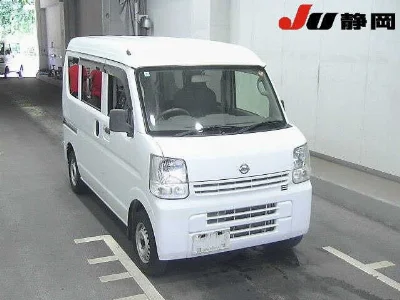 NISSAN CLIPPER VAN