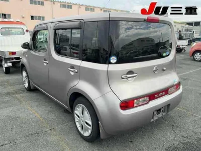 NISSAN CUBE 2