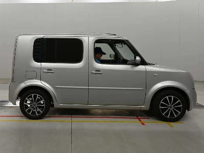 NISSAN CUBE 3