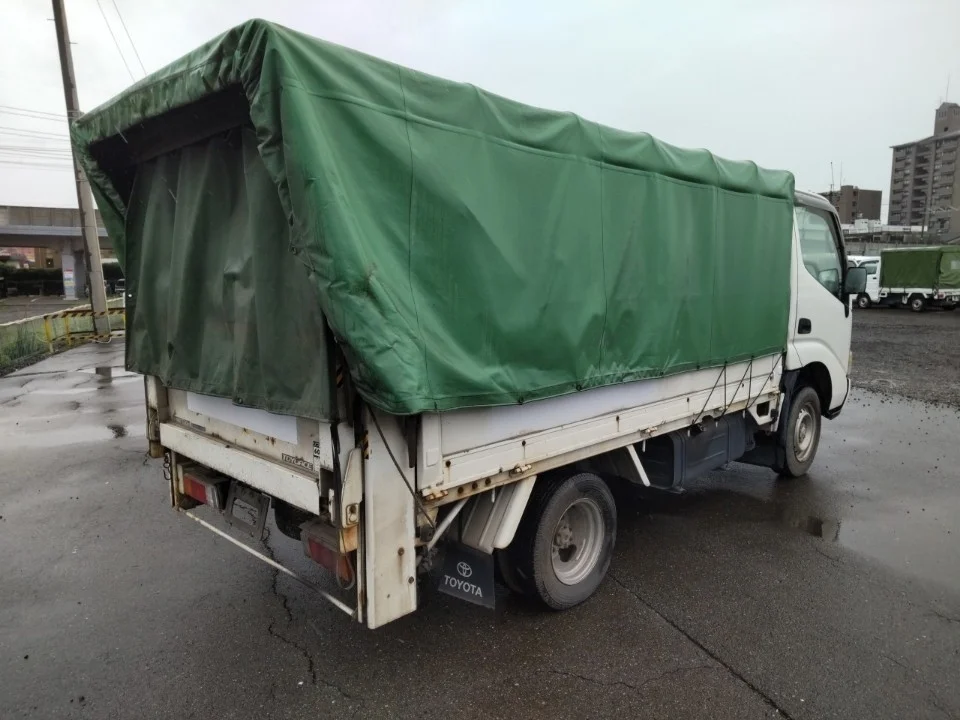 Toyota ToyoAce  с аукциона в Японии