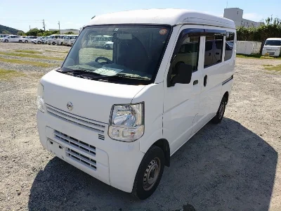 NISSAN CLIPPER VAN