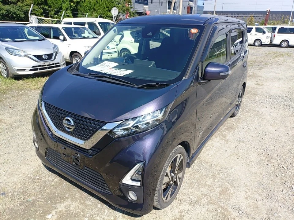 Nissan Dayz  с аукциона в Японии