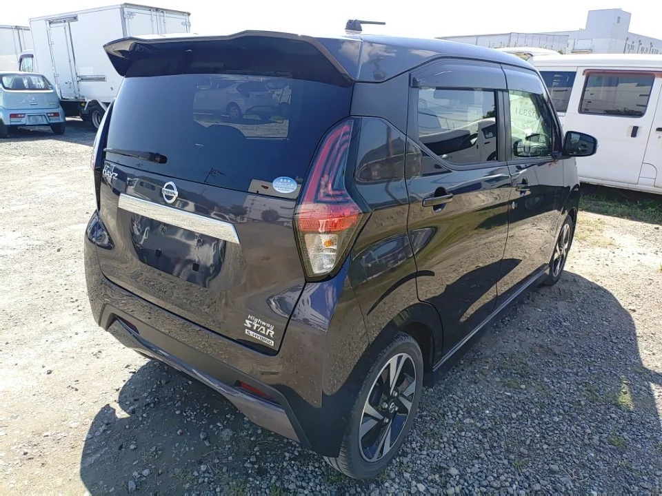 Nissan Dayz  с аукциона в Японии