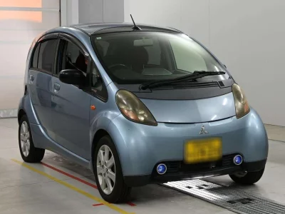 MITSUBISHI I