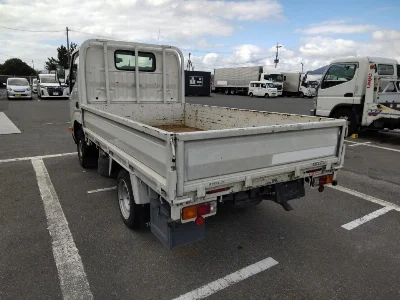 TOYOTA DYNA
