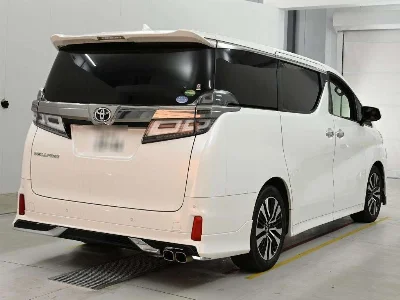 TOYOTA VELLFIRE