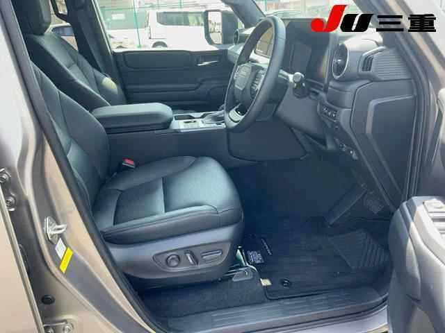 Toyota Land Cruiser  с аукциона в Японии