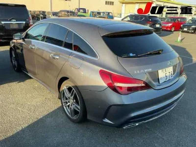 MERCEDES BENZ CLA SHOOTING BRAKE