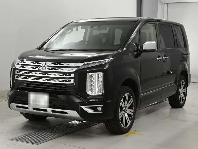 MITSUBISHI DELICA D5