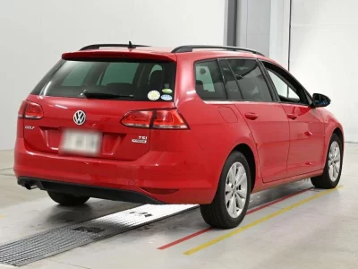 VOLKSWAGEN GOLF VARIANT
